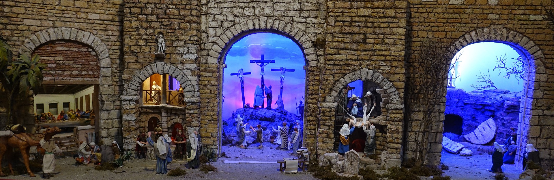 The Awe-Inspiring Lesson of Holy Week: Dying for Christ and Neighbor