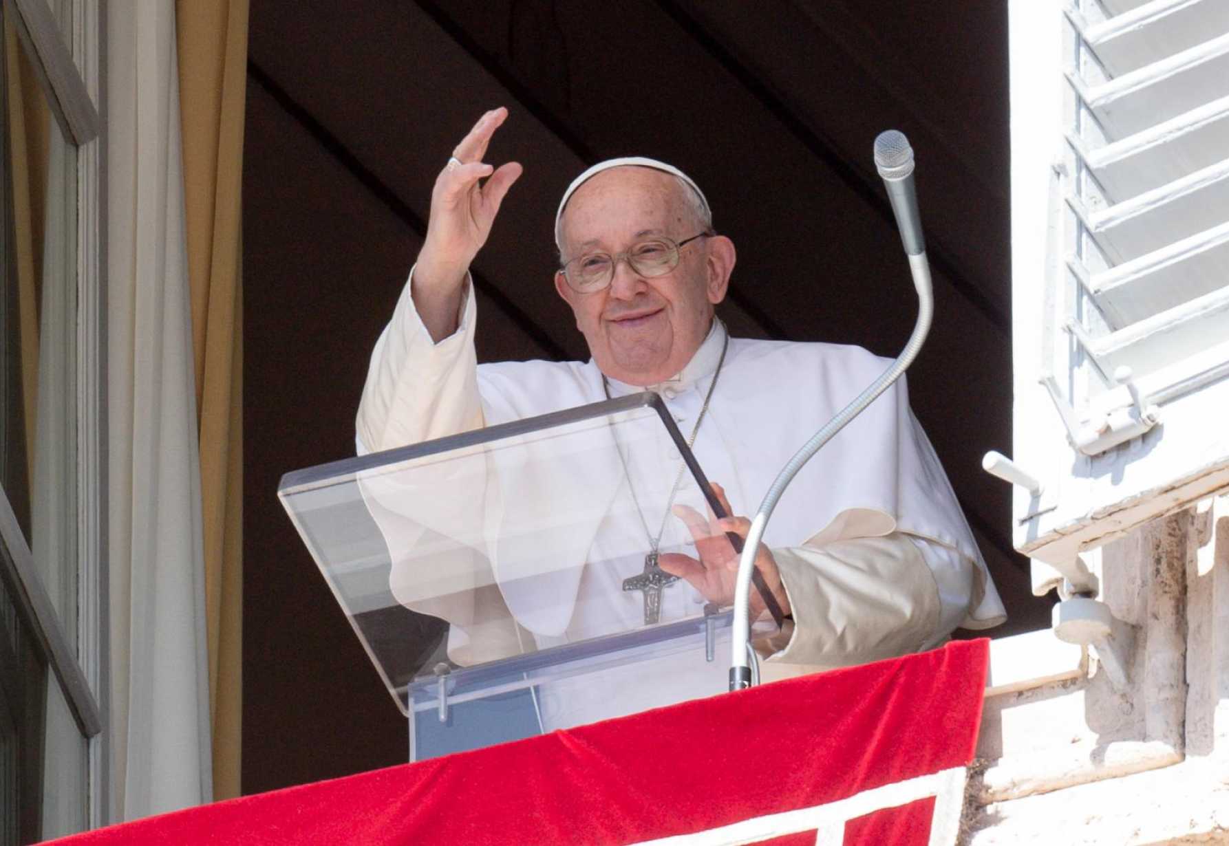 THE FIRST ACTS OF POPE FRANCIS – Hope, the key word of the Holy Year 2025