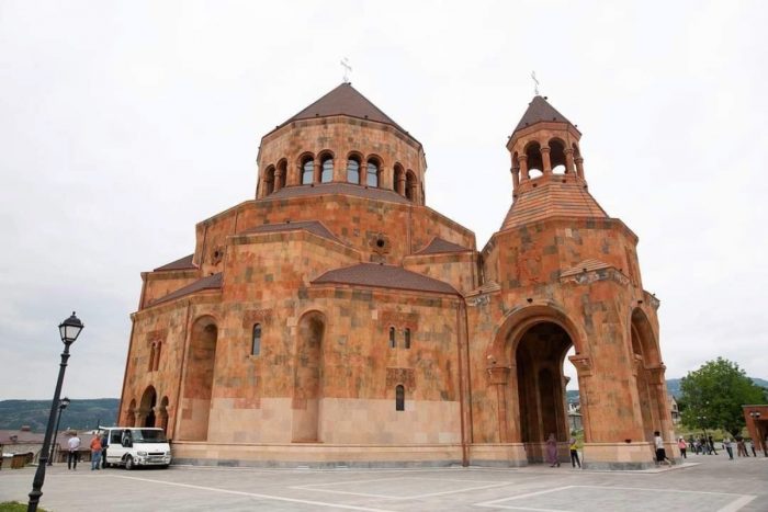 IGREJA DA SANTA MÃE DE DEUS, EM STEPANAKERT, NA ARMÉNIA