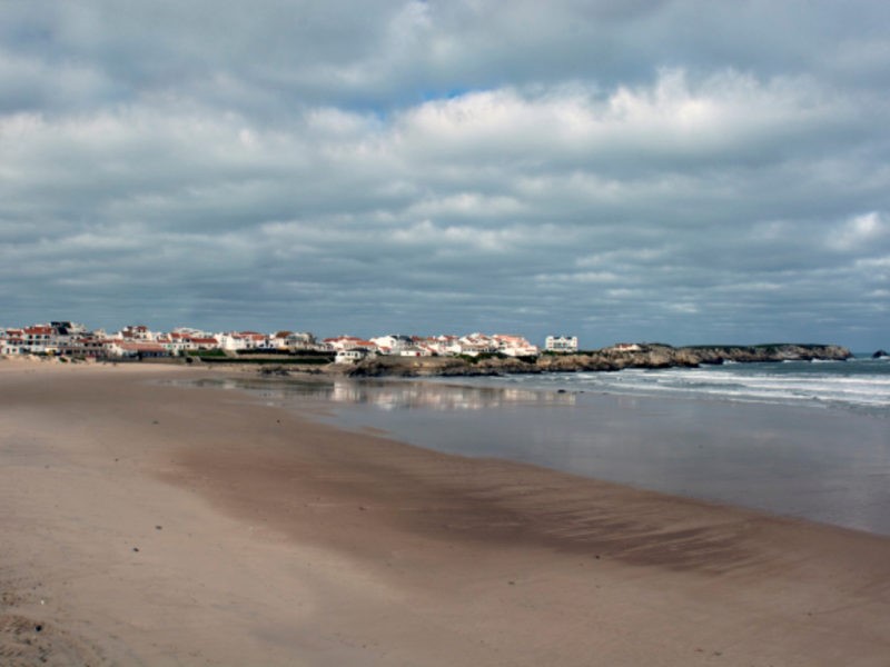 Peniche, terra de religião, política e surf