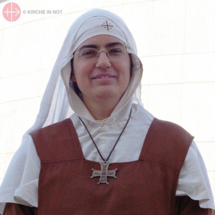 IRMÃ MYRI, MONJA EM QARA, NA SÍRIA, EM DECLARAÇÕES À AGÊNCIA ECCLESIA