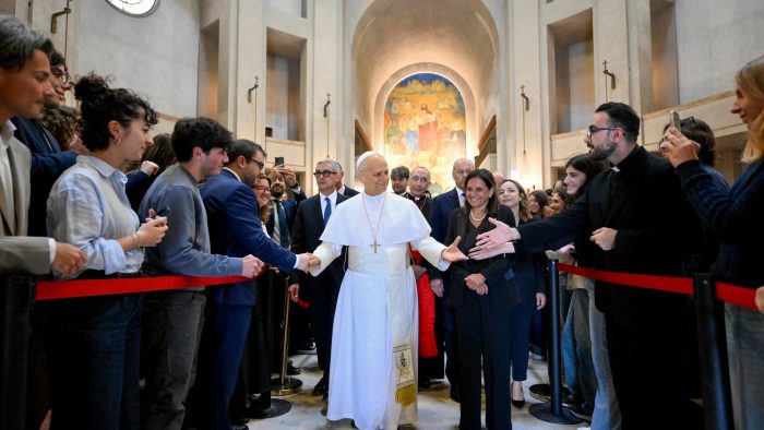 DEPOIS DO VETO A BENTO XVI, PAPA LEÃO XIV VISITOU A UNIVERSIDADE LA SAPIENZA
