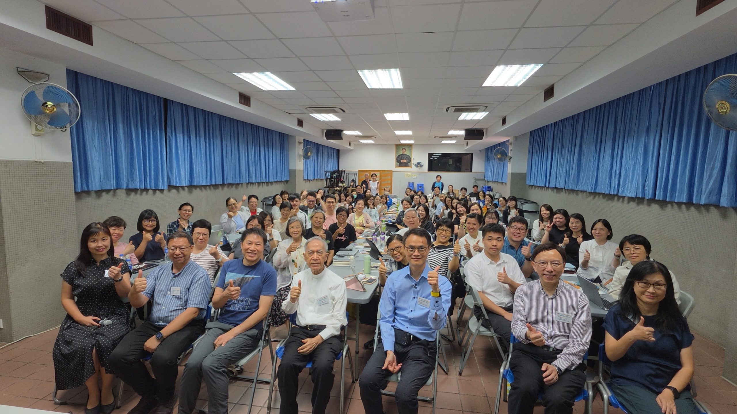 澳門教區教理培育委員會及良友之聲出版社