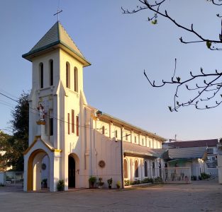 IGREJA CATÓLICA NO LAOS