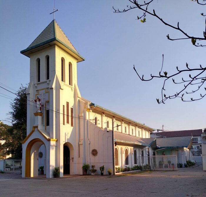 IGREJA CATÓLICA NO LAOS